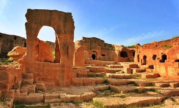 Uçaklı Butik Mardin Turu